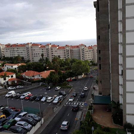 Elegant Apartment With Sea Views By Trip2Portugal Funchal  Exterior photo